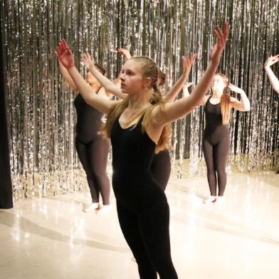 tsa_DanceShow79(2)