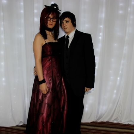 Y11Prom001