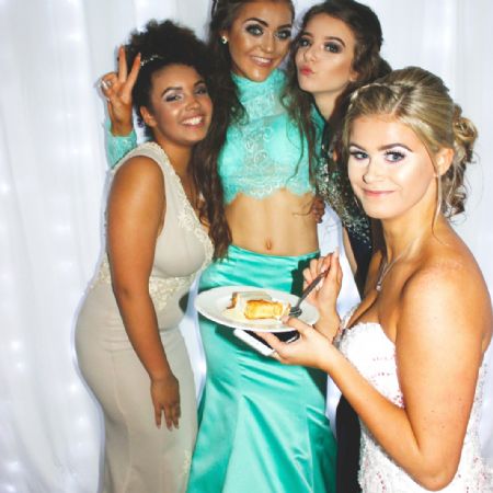 Y11Prom075(2)