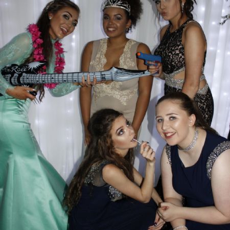 Y11Prom096(1)