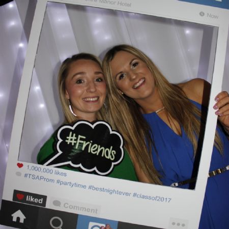 Y11Prom098(1)
