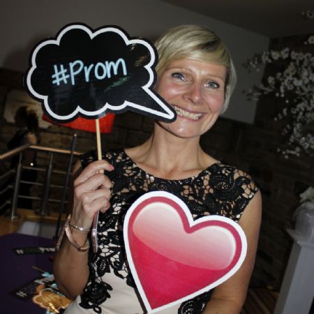 Y11Prom121