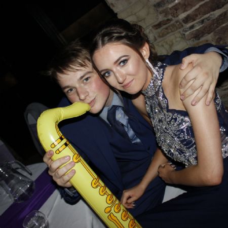 Y11Prom160
