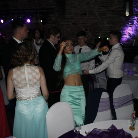 Y11Prom182
