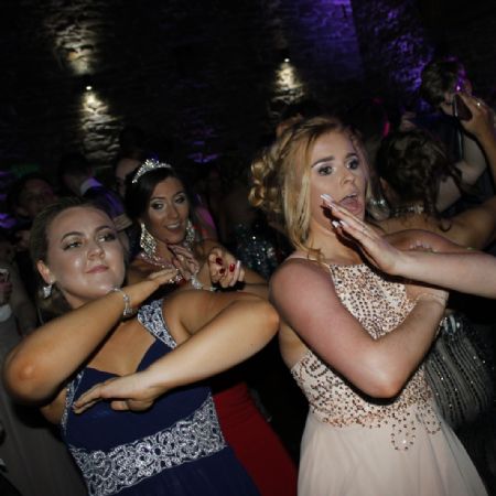 Y11Prom183