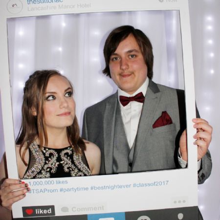 Y11Prom194