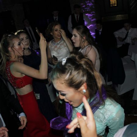Y11Prom205