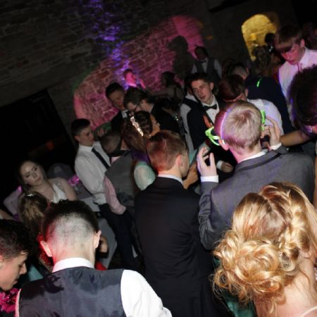 Y11Prom206