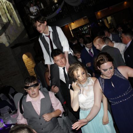 Y11Prom219