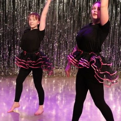 tsadanceshow2022122)