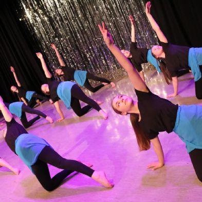 tsadanceshow2022135)