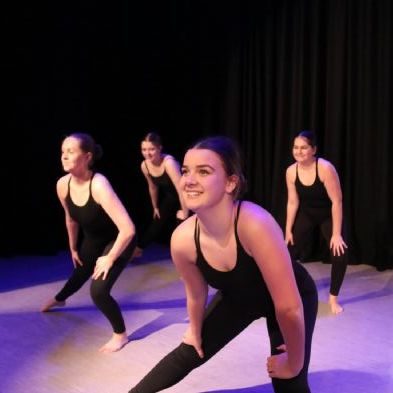 tsadanceshow2022148)