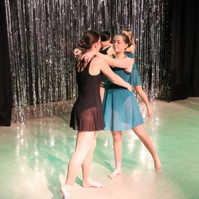 tsadanceshow2022157)