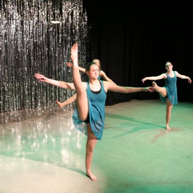 tsadanceshow2022158)