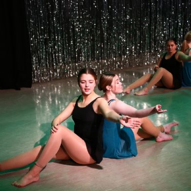 tsadanceshow2022162)