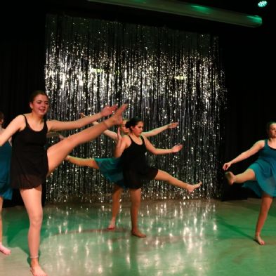 tsadanceshow2022165)