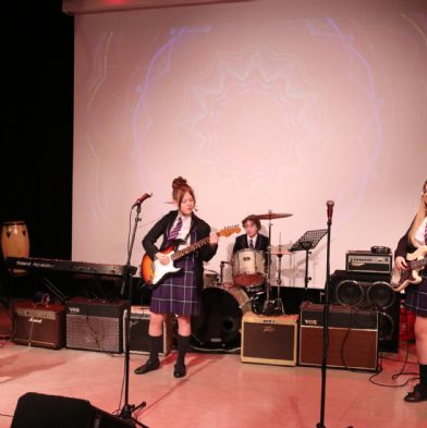 tsaRockNight2023rehearsals51)