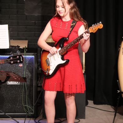 tsaSuttonRocks2467)