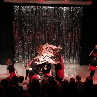 tsaDanceShow2410)