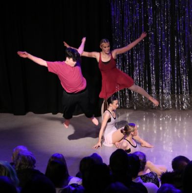 tsaDanceShow24177)