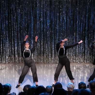 tsaDanceShow24190)