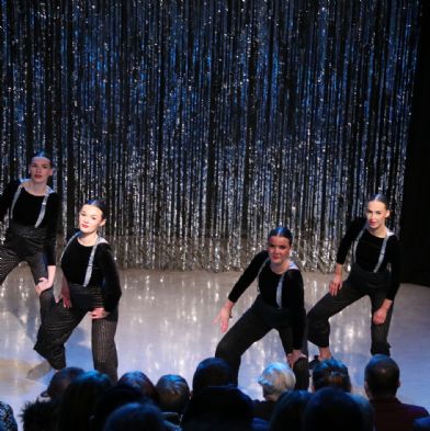tsaDanceShow24193)