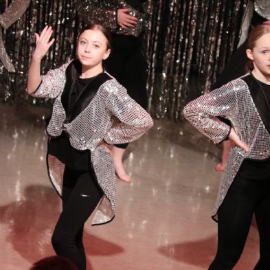 tsaDanceShow24206)