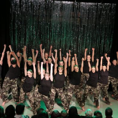tsaDanceShow2428)
