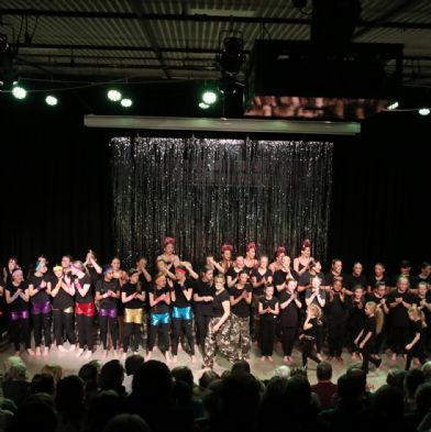 tsaDanceShow2470)
