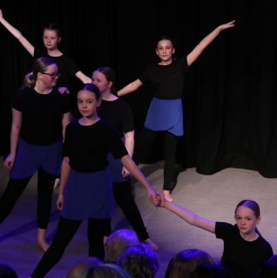 tsaDanceShow2499)