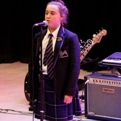 SuttonStockRehearse07
