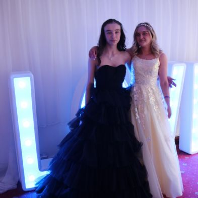tsaYear11PromBlundells15)