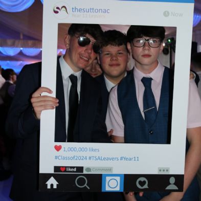 tsaYear11PromBlundells173)