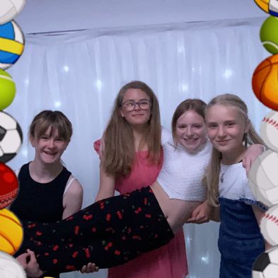 tsaSPOTYBooth202371)
