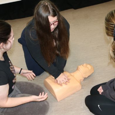 tsasixthFirstAid10)
