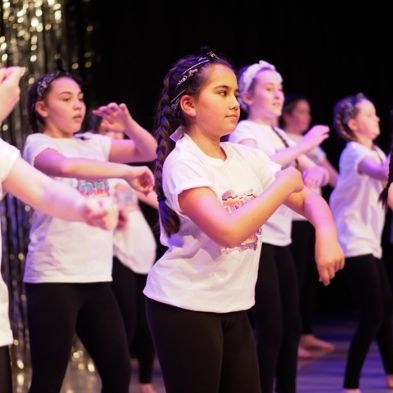 danceshow_100