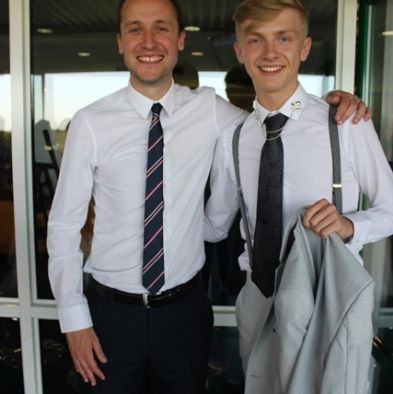 tsa_Y11_Prom073